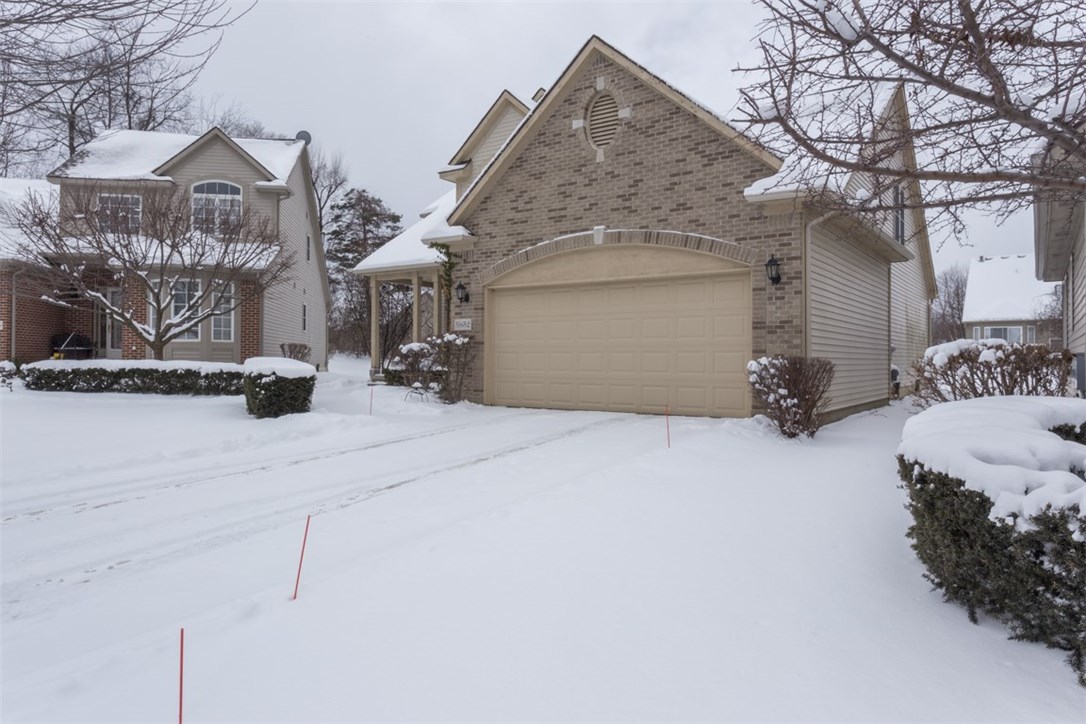 5852 Windstar Circle